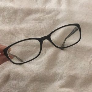 Black and Pink Jill Stuart frames